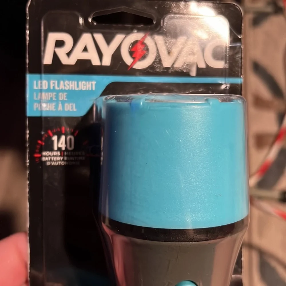 Ray-O-Vac LED flashlight New in package BEH1D-BA
